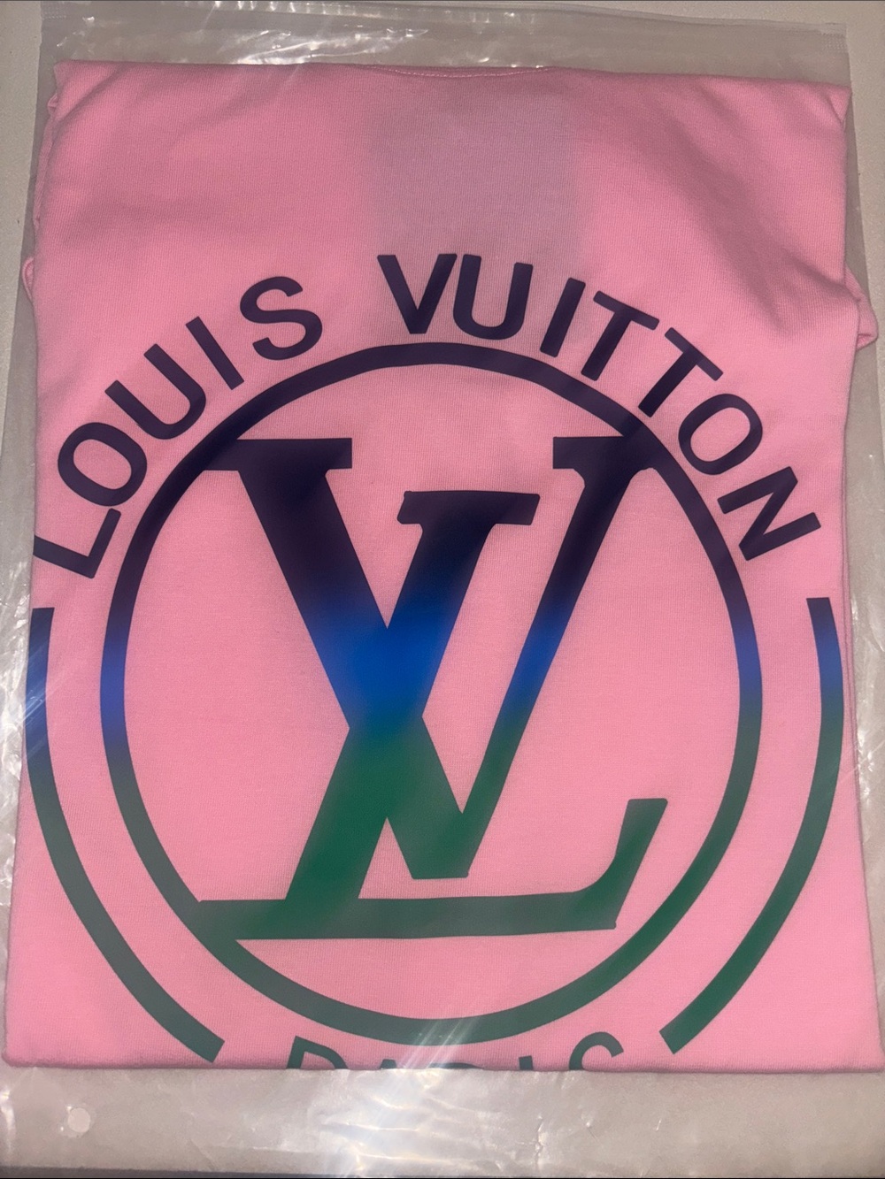 Louis Vuitton Pink Tee with Blue-Green Gradient LV Logo Read please 👇